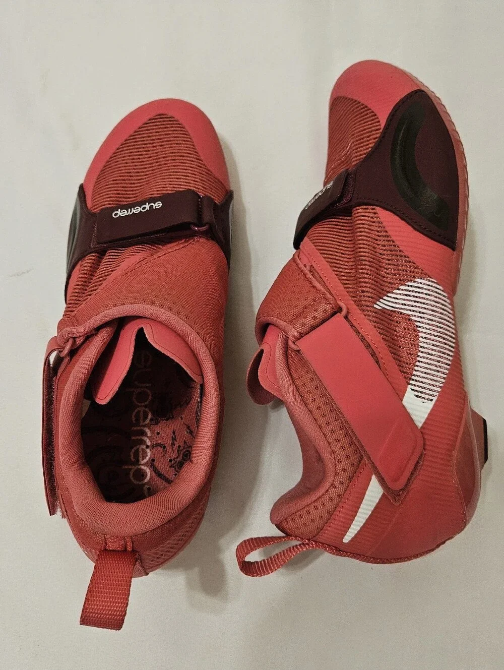 Nike women pink